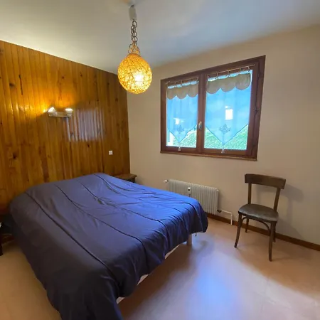 Clair De Lune 2 Apartment
